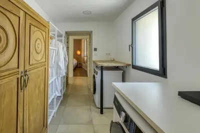 Cuisine ou kitchenette dans l'établissement Maison - Spa - Parking - Jardin - 7p