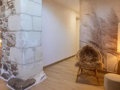 Coin salon dans l'établissement Gîte spacieux de 8 chambres au cœur des vignes d'Anjou - FR-1-622-112
