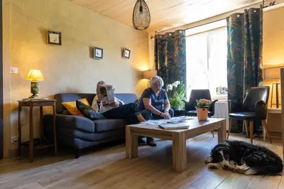 Coin salon dans l'établissement Chambres d'hôtes, table d'hôtes des Reinières proche La Loire à Vélo, 3 chambres 7 couchages