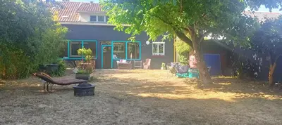 Jardin de l'établissement Maison au calme en bord de mer