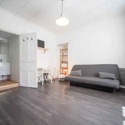 Studio lumineux et fonctionnel Nantes