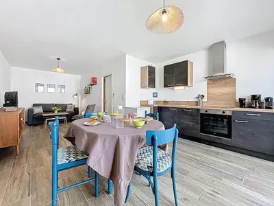 Cuisine ou kitchenette dans l'établissement Apartment Océanide-2 by Interhome