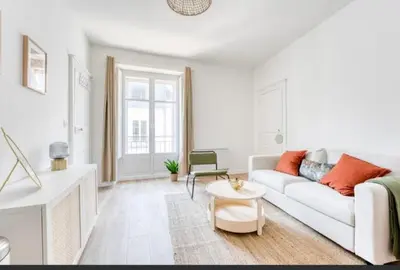 Coin salon dans l'établissement appartement cœur de Nantes