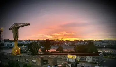 Lever ou coucher de soleil vu de l'appartement ou à proximité