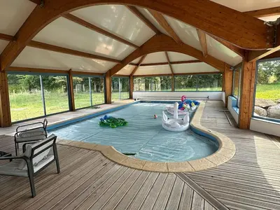 Piscine de l'établissement Un coin tranquille ou située à proximité