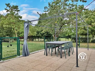 Jardin de l'établissement Gîte du Hérisson, 6 personnes
