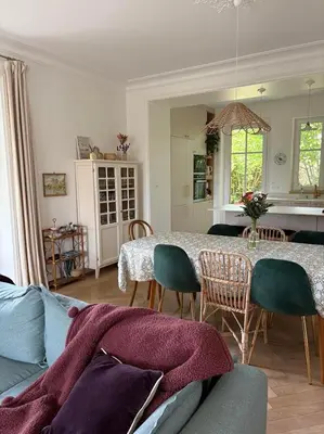 Coin salon dans l'établissement Villa Le Zéphyr - Charme, confort et tranquillité à 200m de l'océan