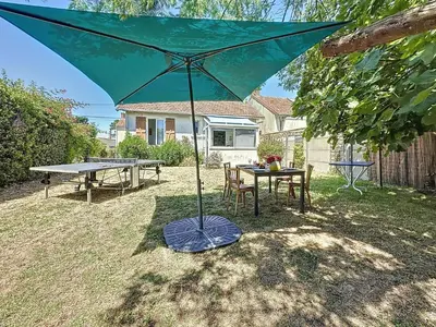 Jardin de l'établissement Holiday Home L'Escale by Interhome