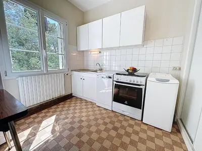 Cuisine ou kitchenette dans l'établissement Holiday Home Les Ajoncs by Interhome