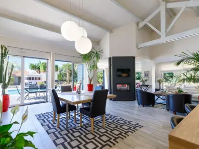 Coin salon dans l'établissement Villa Le Grand Large by Interhome