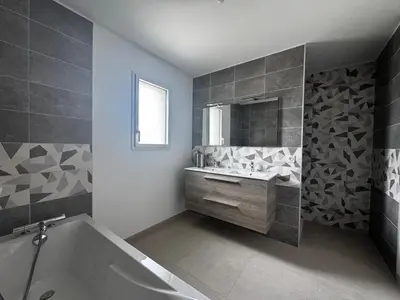 Salle de bains dans l'établissement Gîtes La Pagaille