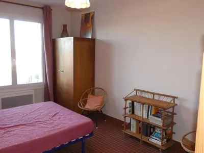 Un ou plusieurs lits dans un hébergement de l'établissement Location Vacances Appart. Rénové Face Mer Saint-Jean-de-Monts - 6 Pers. - FR-1-323-588