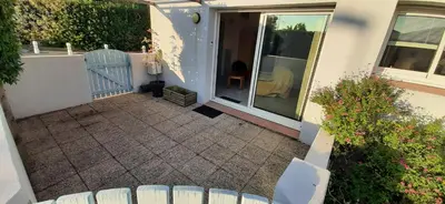 Balcon ou terrasse dans l'établissement Location tout confort 4 à 6 pers Idéal pour une famille