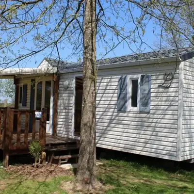 Mobil home avec terrasse pour 4 personnes - API-1-52-649