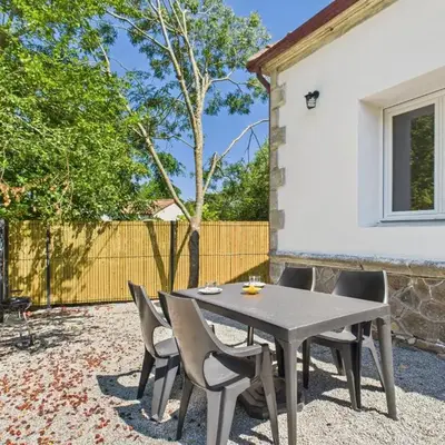 Appart pour 2 à St-Jean-de-Mont avec jardin