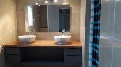Salle de bains dans l'établissement La Galidolle, au calme à 5 minutes de la plage