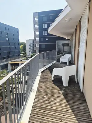 Balcon ou terrasse dans l'établissement Charmant T2 avec grande terrasse