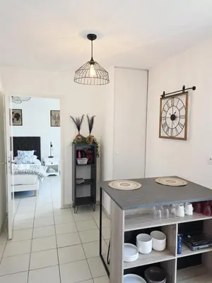 Coin salon dans l'établissement Charmant T2 avec grande terrasse