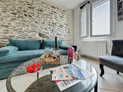 Coin salon dans l'établissement Holiday Home L'écume by Interhome