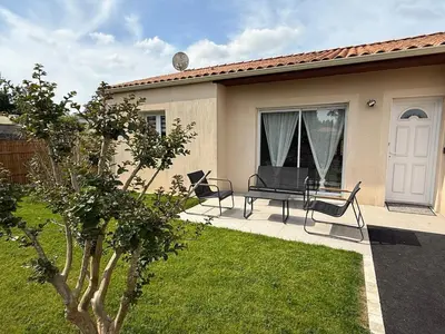 Jardin de l'établissement charmante maison