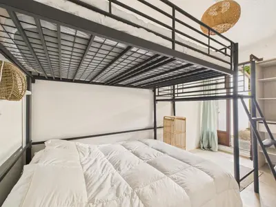 Un ou plusieurs lits dans un hébergement de l'établissement 200m de la plage, terrasse, appartement pour 4