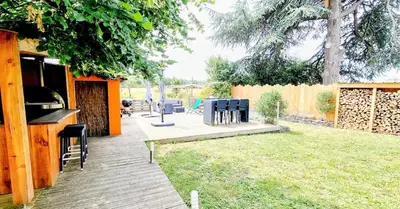Jardin de l'établissement Maison avec jardin proche des bords de Loire