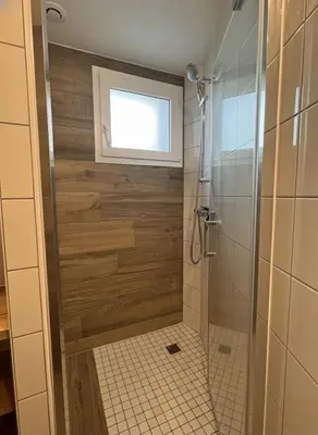 Salle de bains dans l'établissement Quartier du Roy -15min du Parc -by R&G