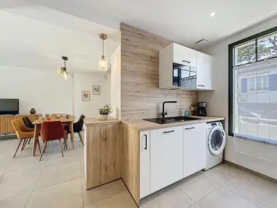 Cuisine ou kitchenette dans l'établissement Holiday Home Les Musardises by Interhome