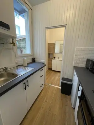 Cuisine ou kitchenette dans l'établissement Joli T2, plage à 5 min - Chez Marc et Patricia