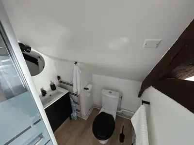 Salle de bains dans l'établissement Le Studio - Cosy et fonctionnel - plein centre