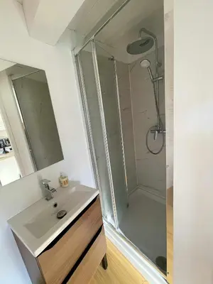 Salle de bains dans l'établissement L'échappée Vendéenne - PDF