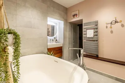 Salle de bains dans l'établissement Inédit - Rose Bohème - Proche Place Royale