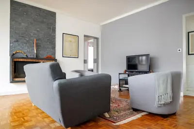 Télévision ou salle de divertissement dans l'établissement Appartement chaleureux - 4 personnes