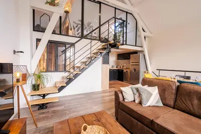 Coin salon dans l'établissement Le Loft, chic et cozy