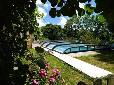 Piscine de l'établissement Au Bal des Oiseaux ou située à proximité