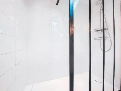 Salle de bains dans l'établissement Holiday Home Les Goganes by Interhome