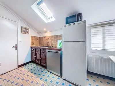 Cuisine ou kitchenette dans l'établissement Holiday Home Les Goganes by Interhome