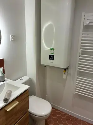 Salle de bains dans l'établissement Appartement chic & cosy - 6 couchages Angers