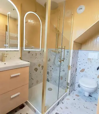 Salle de bains dans l'établissement Le Rachel