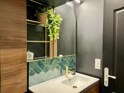 Salle de bains dans l'établissement Nouvelle pépite ! Perle