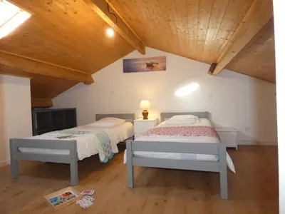 Un ou plusieurs lits dans un hébergement de l'établissement Notre-Dame-de-Monts - Apt spacieux 76m² - 6 pers - Animaux admis - Parking - FR-1-540-327