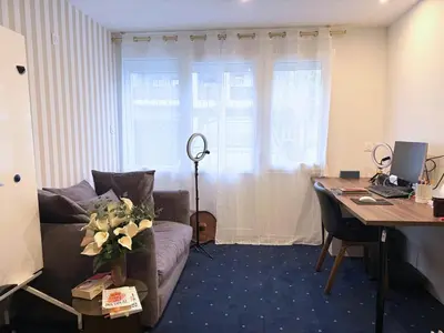 Coin salon dans l'établissement Bright house 8 people, close to Atlantis Nantes