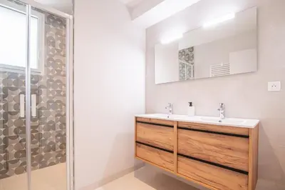 Salle de bains dans l'établissement La Terrasse du Buchet