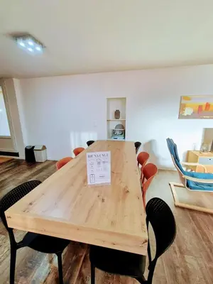 Coin salon dans l'établissement Maison de la Sèvre 8 pers proche Puy du Fou