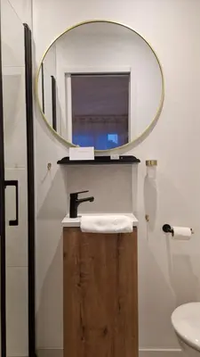 Salle de bains dans l'établissement Nouveau - La Cabine du Capitaine