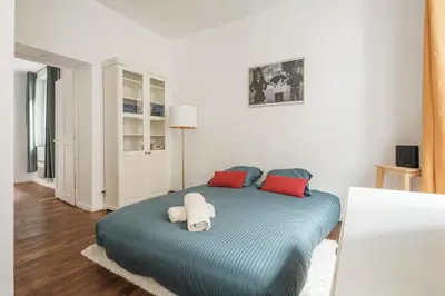 Un ou plusieurs lits dans un hébergement de l'établissement Nid douillet en duplex proche Centre-ville & Tram