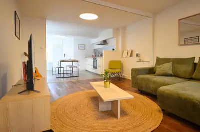 Cuisine ou kitchenette dans l'établissement Centre Historique de Nantes - Grand T2 de 52 m - 4 personnes