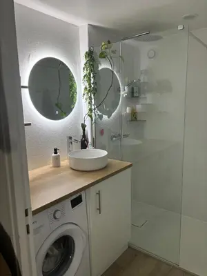 Salle de bains dans l'établissement Charmant appartement