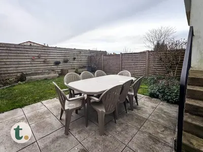 Terrasse ou espace extérieur de l'établissement Tranquiloue - Maison calme - 15min du Puy du Fou