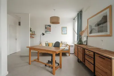 Plan de l'établissement Bel Appartement 80m2 - 2 Parkings - Ile de Nantes